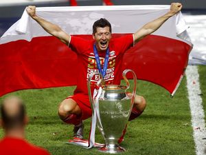 Lewandowski Tujuh Tahun Lalu Jadi Pecundang, Kini Pemenang