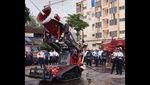 Foto-foto Kinerja Robot Damkar di Dunia