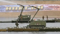 Militer Rusia juga memiliki robot pemadam kebakaran yang canggih. Istimewa/dok.AsianDefence  