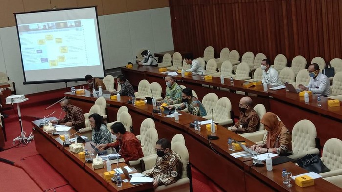 Sri Mulyani ke DPR Bahas RUU Bea Materai Jadi Rp 10.000