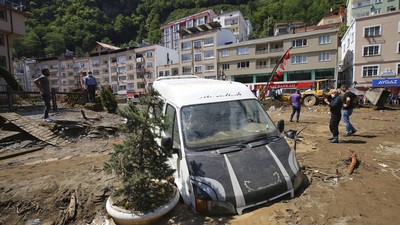 Banjir Bandang Landa Turki, Enam Orang Tewas