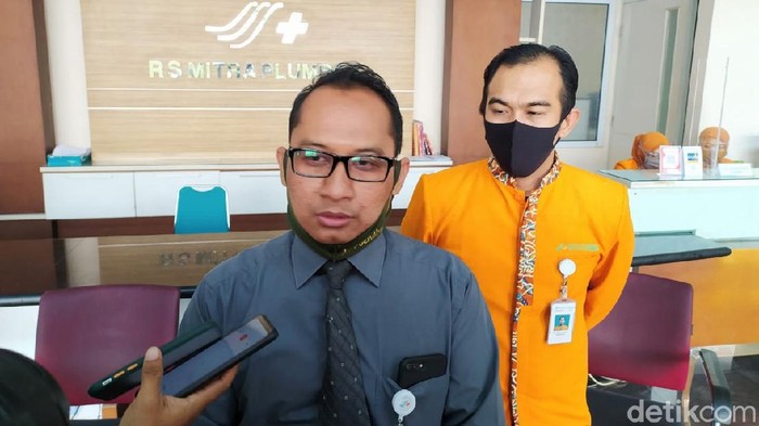 Wakil Direktur Pelayanan Medis RS Mitra Plumbon Pundi Ferianto