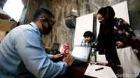 Seperti diketahui, Program EAZY Passport adalah program pelayanan yang digagas Direktorat Jenderal Imigrasi dalam rangka tetap memberikan pelayanan terbaik untuk masyarakat yang ingin membuat paspor di tengah pandemi COVID-19.