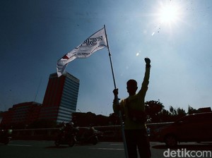 Buruh Kirim Petisi Mayday ke Jokowi, Ini Isinya