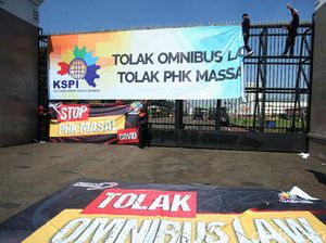 Omnibus Law Cipta Kerja Disahkan, KSPI Kecam Demo Dihalangi