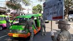 Bandel Tak Pakai Masker, Sopir Angkot di Bogor Dihukum Push Up