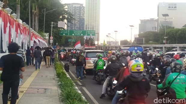 Demo di depan DPR sudah bubar.
