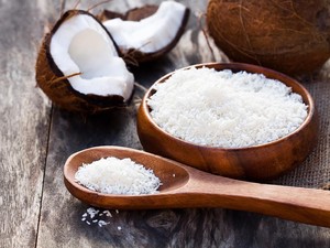 Harga Kelapa Rp 25 Ribu, Ini Cara Simpan Kelapa Agar Awet Segar