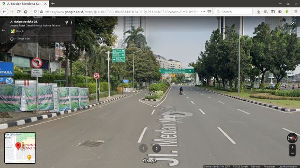 Jalur lambat yakni jalur paling kiri