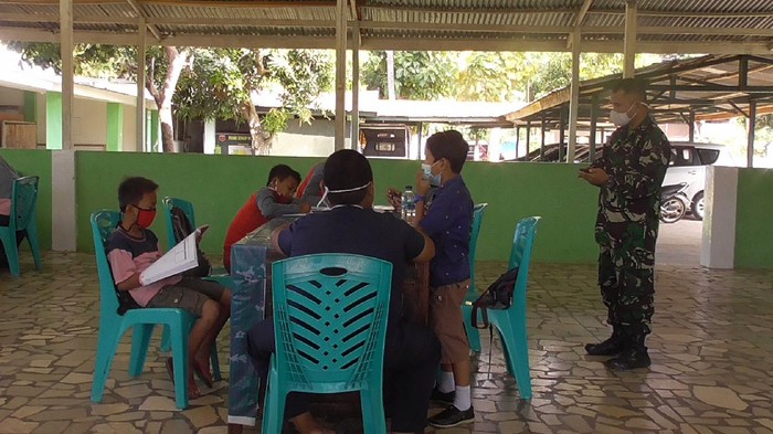 Kegiatan belajar daring di Makodim 1402/Polmas Sulawesi Barat