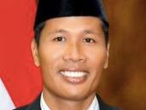 Ketua DPRD Riau Naik Helikopter BNPB Dilaporkan ke Badan Kehormatan