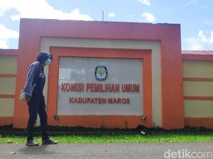 Sorotan Lembaga Pemantau Pemilu ke KPU Maros Fasilitasi Pemasangan APK Paslon