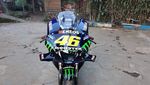 Ngebet MotoGP, Ini Penampakan Vixion yang Dimodifikasi ala Motor Valentino Rossi