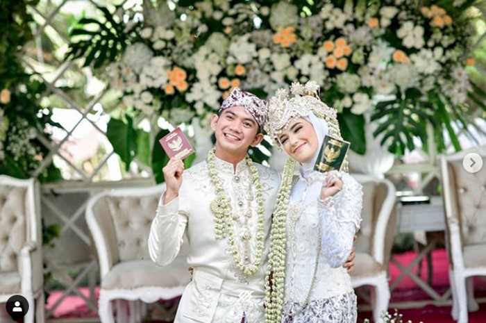 Nadya Mustika Rahayu, istri Rizki DA.