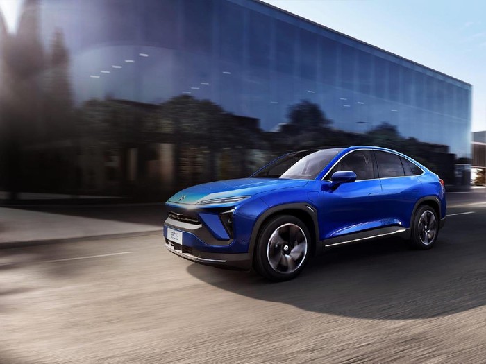 Nio EC6