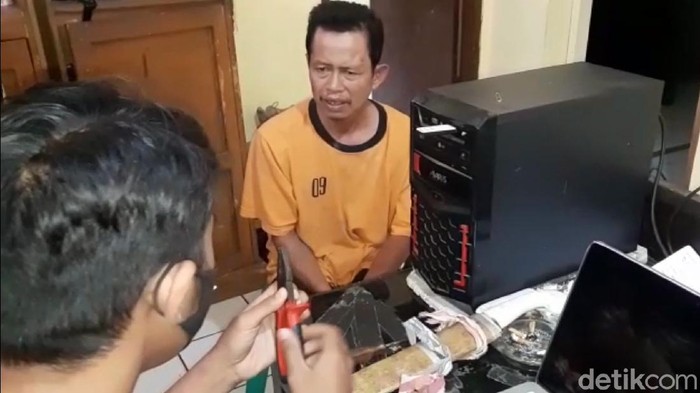 Pemuda di Sukabumi gagalkan dan tangkap pencuri bergolok