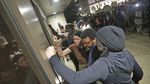 Polisi Tembak Pria Kulit Hitam, Warga AS Kembali Turun ke Jalan