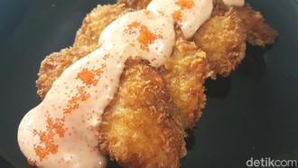 Resep Chicken Katsu ala Restoran Pakai Saus Mentai yang Creamy