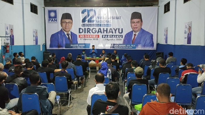 suasana pertemuan kubu PAN pendukung Ahmad Rubai