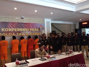 Ini 7 Tersangka Teror Bom Molotov ke Markas PDIP Cileungsi Bogor