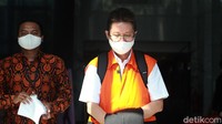 Kasus yang menjerat Suheri Terta ini berawal dari operasi tangkap tangan (OTT) yang dilakukan KPK pada Kamis, 25 September 2014, pada Annas Maamun sebagai Gubernur Riau saat itu dan Gulat Medali Emas Manurung sebagai Ketua Asosiasi Petani Kelapa Sawit Indonesia (Apkasindo) Provinsi Riau. Baik Annas maupun Gulat telah divonis bersalah hingga putusannya berkekuatan hukum tetap.