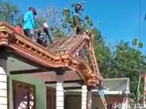 Viral Video Istri Hancurkan Rumah di Madiun Gegara Suami Selingkuh