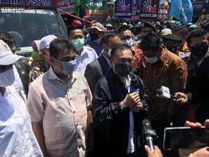 Puan Ingatkan Klaster Corona, Dasco Temui Massa Buruh Tolak Omnibus Law