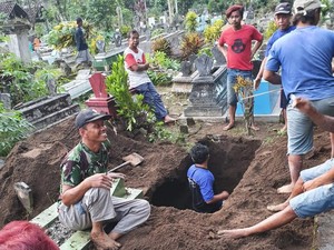 Salah Info Berujung Pembuatan Liang Lahad untuk Wanita Blitar yang Masih Hidup