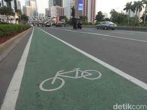 Alasan Anies Usul Road Bike Bisa Melintas di Tol Minggu Pagi