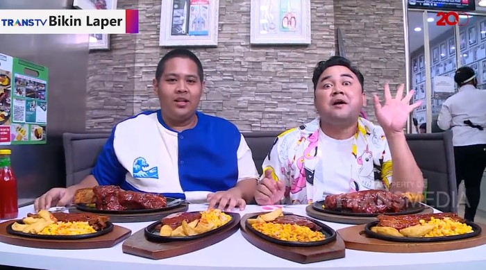 Bikin Laper TransTV makan giant ribs dan rib eye