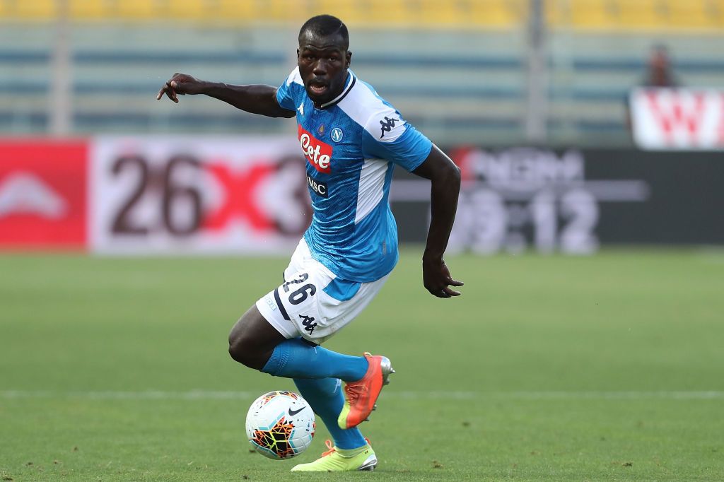 Kalidou Koulibaly PARMA, ITALY - JULY 22: Kalidou Koulibaly of SSC Napoli in action during the Serie A match between Parma Calcio and SSC Napoli at Stadio Ennio Tardini on July 22, 2020 in Parma, Italy. (Photo by Gabriele Maltinti/Getty Images)
