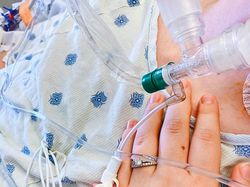 Sosok YouTuber Remaja Meninggal, Tinggalkan Istri dan 2 Anak