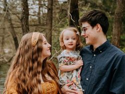 Sosok YouTuber Remaja Meninggal, Tinggalkan Istri dan 2 Anak