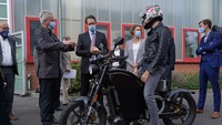 Diharapkan penjualan motor eRockit bisa mencapai tiga digit pada tahun ini.