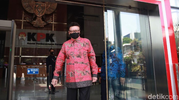Para menteri dan sejumlah kepala daerah menghadiri Aksi Nasional Pencegahan Korupsi (ANPK) di Gedung KPK, Jakarta, Rabu (26/8/2020). Tampak hadir seperti Kepala Staf Kepresidenan Moeldoko, Menteri Agraria Sofyan Djalil, Menteri PAN-RB Tjahjo Kumolo, Menteri PUPR Basuki Hadimuljono, Gubernur DIY Sultan HB X dan Gubernur Sulsel Nurdin Abdullah. Presiden dan Wapres menghadiri acara ini secara daring. Salah satu acara ANPK tersebut yakni paparan capaian aksi dalam program Strategi Nasional Pencegahan Korupsi (Stranas PK).