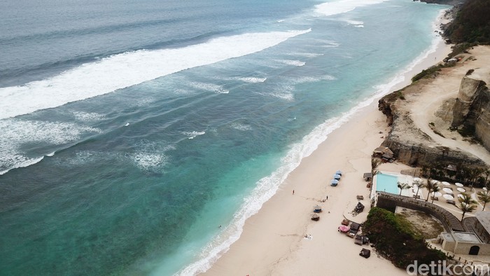 Pantai Melasti