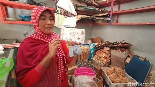 Pedagang di Terminal Bakalan Krapyak Kudus