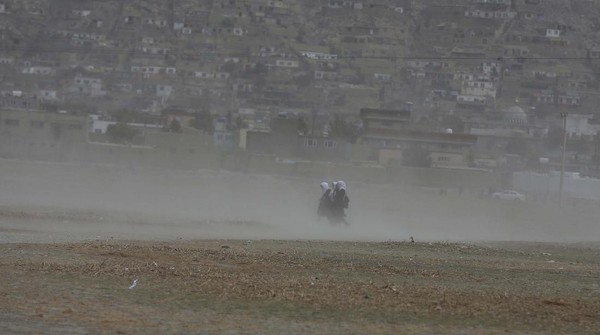 Potret Badai Pasir di Afghanistan