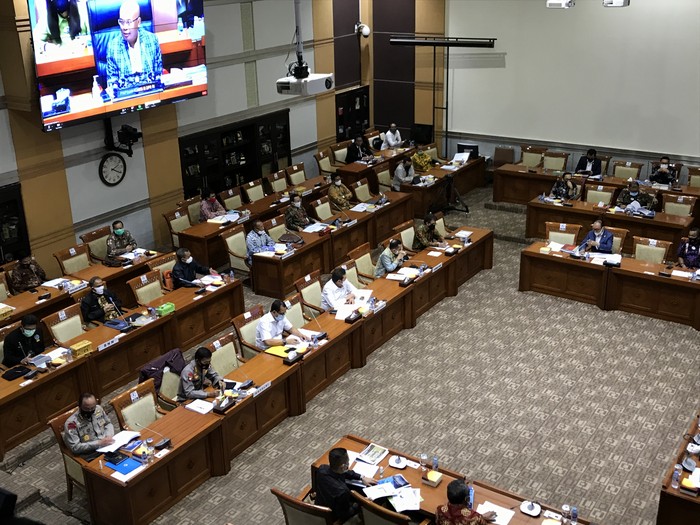 Rapat Komiis III dengan Institusi Penegak Hukum (Rolando-detikcom)