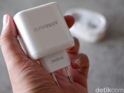 Unboxing Realme X50 Pro 5G, Ponsel Gahar Harga Rp 12 Juta