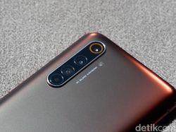 Unboxing Realme X50 Pro 5G, Ponsel Gahar Harga Rp 12 Juta