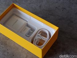 Unboxing Realme X50 Pro 5G, Ponsel Gahar Harga Rp 12 Juta