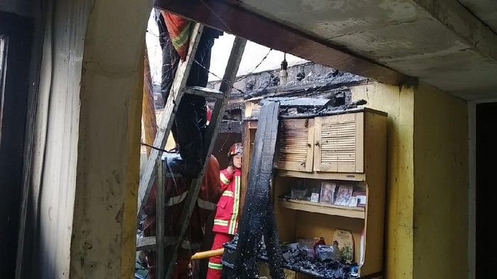 Sebuah rumah di Kota Bogor terbakar (Dok. Istimewa)