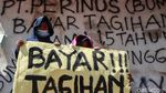 Tagihan Belum Dibayar, Kontraktor Nginep di Trotoar Berhari-hari