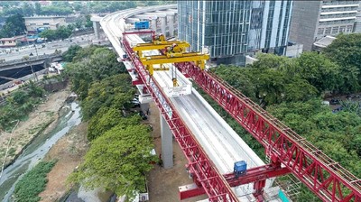 U-Shape Girder Terpanjang di Indonesia Terpasang di LRT Jabodebek