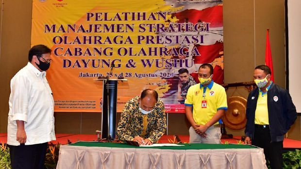 Wushu, Kemenpora, Pelatnas