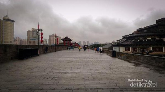 Xian Ancient City Wall