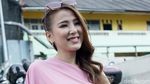 Angela Tee Gagal Nikah karena Masa Lalunya, Ada Apa?