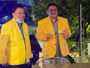 Jelang Pendaftaran KPU, Cawalkot PD-PPP di Makassar Appi Dapat KTA Golkar