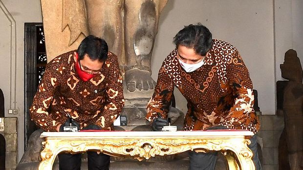 Istana Serahkan Keris Pusaka ke Museum Nasional Indonesia